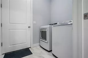 3244 55th Ave N, Saint Petersburg, FL 33714 - Photo 32