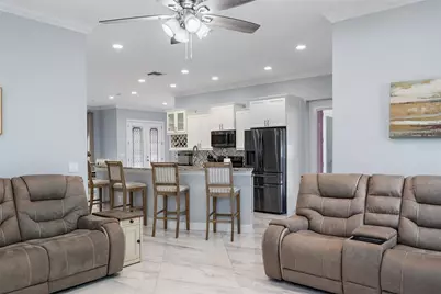 3244 55th Ave N, Saint Petersburg, FL 33714 - Photo 14