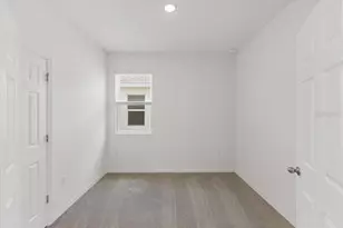 9112 Wildlight Trl, Wildwood, FL 34785 - Photo 10