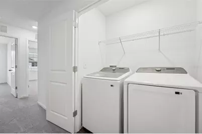 6166 Daerr Ridge Street, Zephyrhills, FL 33542 - Photo 28