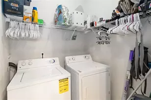 3000 Laurel Park Ln, Kissimmee, FL 34741 - Photo 12