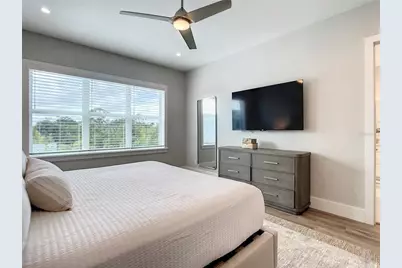 512 S Peninsula Avenue, New Smyrna Beach, FL 32169 - Photo 16