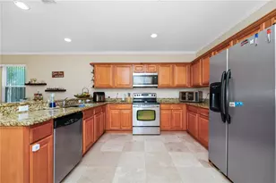 1046 Morris Ave, Orlando, FL 32803 - Photo 14