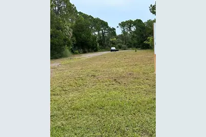 3493 S Ridgewood Avenue, Edgewater, FL 32141 - Photo 4