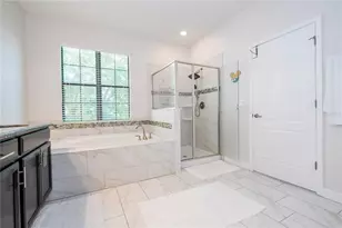 1327 Shinnecock Hills Dr, Davenport, FL 33896 - Photo 22