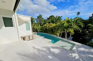 2408 Nassau St, Sarasota, FL 34231 - Photo 38