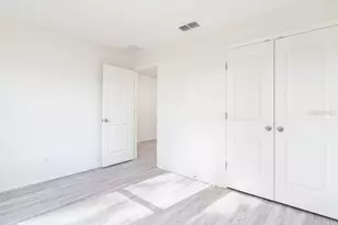 3124 N Chamberlain Blvd, North Port, FL 34286 - Photo 10