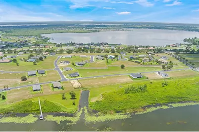 215 Blazing Star Avenue, Lake Alfred, FL 33850 - Photo 8