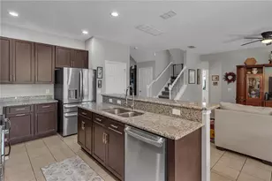 391 Cabello Dr, Davenport, FL 33837 - Photo 18