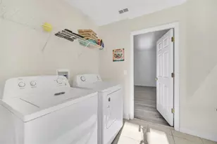 8622 La Isla Dr, Kissimmee, FL 34747 - Photo 48