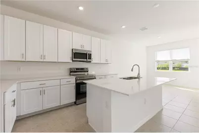 797 Lemon Avenue, Fruitland Park, FL 34731 - Photo 4