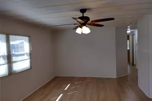 925 Beechwood Ave, Lady Lake, FL 32159 - Photo 8