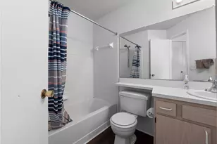 2533 Grassy Point Dr, Lake Mary, FL 32746 - Photo 18