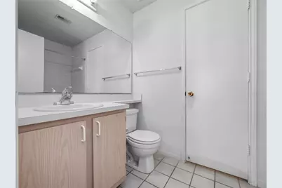 2533 Grassy Point Drive #215, Lake Mary, FL 32746 - Photo 6