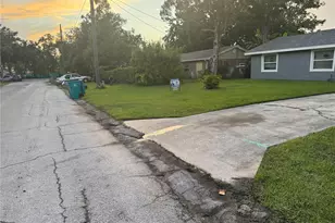 2847 W Harwood St, Orlando, FL 32805 - Photo 4