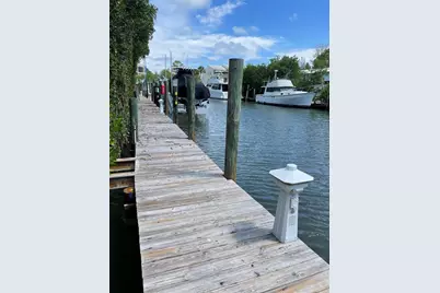 4204 126th Street W #502, Cortez, FL 34215 - Photo 14