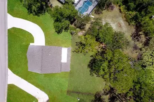 300 Mitnik Dr, Deltona, FL 32738 - Photo 8