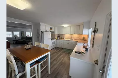 408 49th A Avenue E, Bradenton, FL 34203 - Photo 4