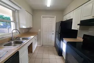 3217 Deerfield Dr, Tampa, FL 33619 - Photo 2