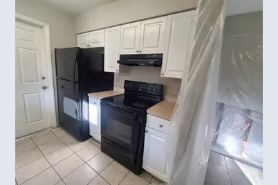 3217 Deerfield Drive, Tampa, FL 33619 - Photo 6