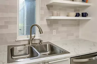 563 Midway Track #K102, Ocala, FL 34472 - Photo 8