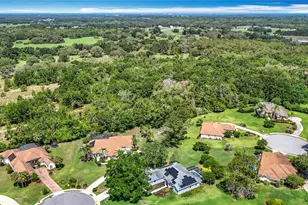 5311 Saddleback Ct, Lady Lake, FL 32159 - Photo 2