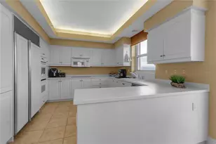 3010 Grand Bay Blvd, Longboat Key, FL 34228 - Photo 10