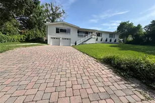 3702 Mirror Lake Dr, Apopka, FL 32703 - Photo 4