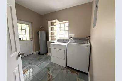 2924 Conway Gardens Road, Orlando, FL 32806 - Photo 14