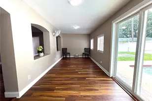 2924 Conway Gardens Rd, Orlando, FL 32806 - Photo 16