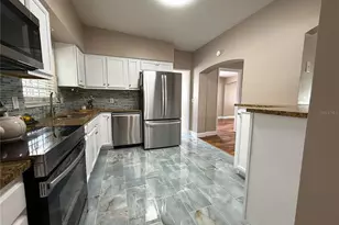 2924 Conway Gardens Rd, Orlando, FL 32806 - Photo 12