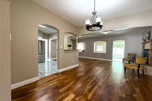 2924 Conway Gardens Rd, Orlando, FL 32806 - Photo 6