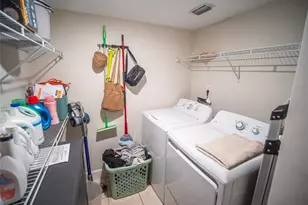 952 Courtyard Ln, Orlando, FL 32825 - Photo 26