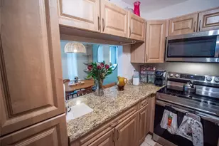 952 Courtyard Ln, Orlando, FL 32825 - Photo 10