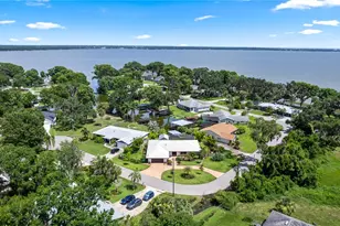 225 Temple Cir, Eustis, FL 32726 - Photo 4