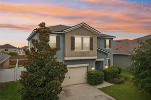 16440 Centipede St, Clermont, FL 34714 - Photo 2