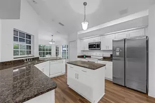 4970 Abaco Dr, Tavares, FL 32778 - Photo 18