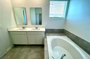 422 Bogey Dr, Davenport, FL 33896 - Photo 16