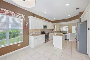 13655 SE 97th Terrace Rd, Summerfield, FL 34491 - Photo 16