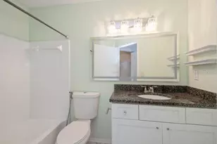 2501 Grassy Point Dr, Lake Mary, FL 32746 - Photo 8