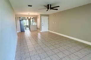 7310 Sunshine Skyway Ln S, Saint Petersburg, FL 33711 - Photo 6
