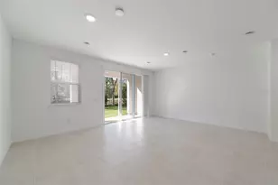 1689 Greenleaf Woods Cove, Oviedo, FL 32765 - Photo 6