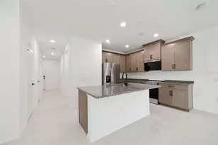 1689 Greenleaf Woods Cove, Oviedo, FL 32765 - Photo 4