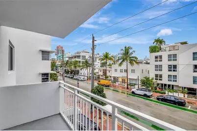 345 Ocean Drive #305, Miami Beach, FL 33139 - Photo 8