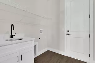 9573 Migue Cir, Port Charlotte, FL 33981 - Photo 28