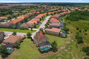 4111 Oak Tree Dr, Davenport, FL 33837 - Photo 4