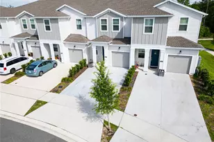 2340 Brook Marsh Loop, Kissimmee, FL 34747 - Photo 2