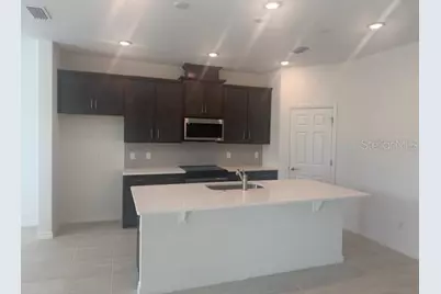 1756 Columbus Path, Saint Cloud, FL 34771 - Photo 4