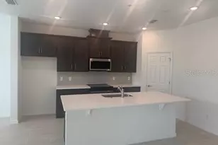 1756 Columbus Path, Saint Cloud, FL 34771 - Photo 4