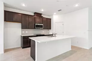 1756 Columbus Path, Saint Cloud, FL 34771 - Photo 6